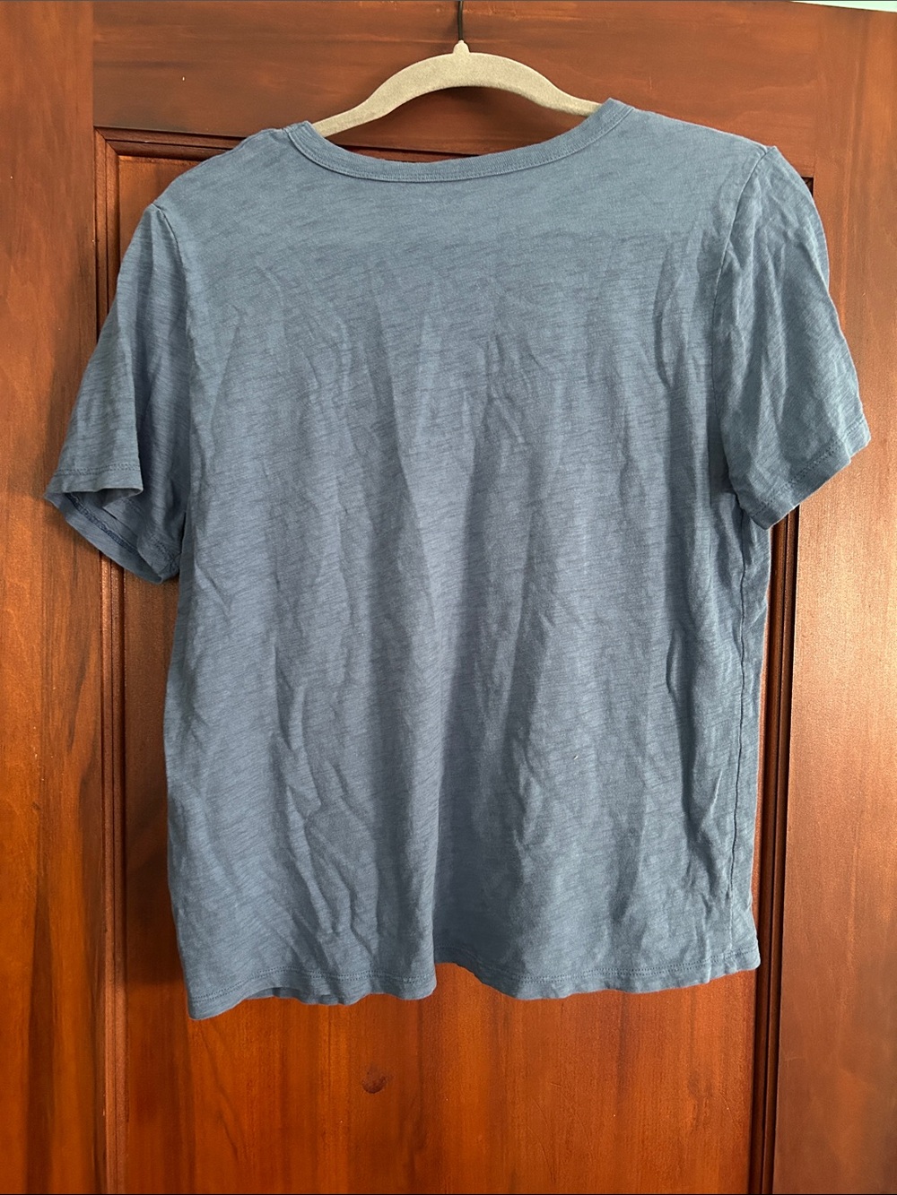 Old Navy Malibu Beach Graphic Tee - Blue & Grey Smoky Mountains Tee - Picture 3 of 7